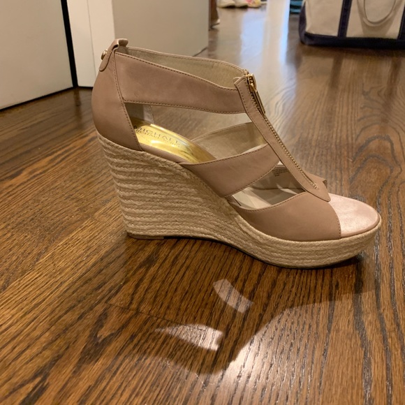 Michael Kors Wedge Espadrille Sandal - Picture 1 of 2